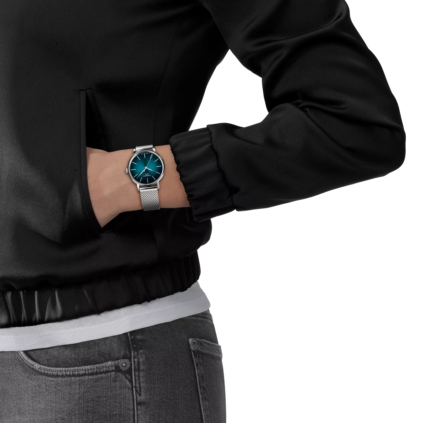 Simulation of the watch Tissot Everytime 34mm on a wrist