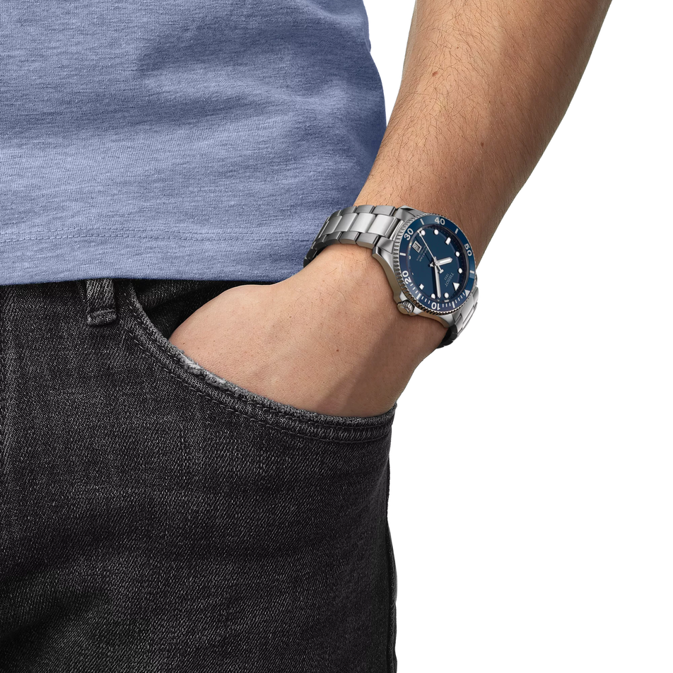 Simulation of the watch Tissot Seastar 1000 40mm on a wrist