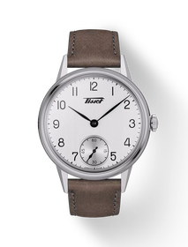 Vorderansicht der Uhr Tissot Heritage Petite Seconde mit Schatten