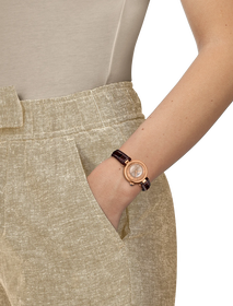 腕時計TISSOT デジール 28mm の手首シミュレーション