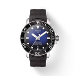 그림자가 있는 티쏘 씨스타 1000 파워매틱 80 시계의 전면 보기