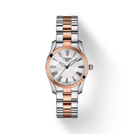 Vista frontal del reloj Tissot T-Wave con sombra