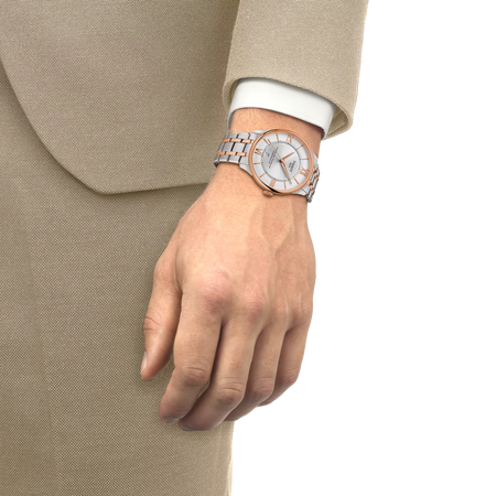 Simulation of the watch Tissot Chemin Des Tourelles 42mm on a wrist