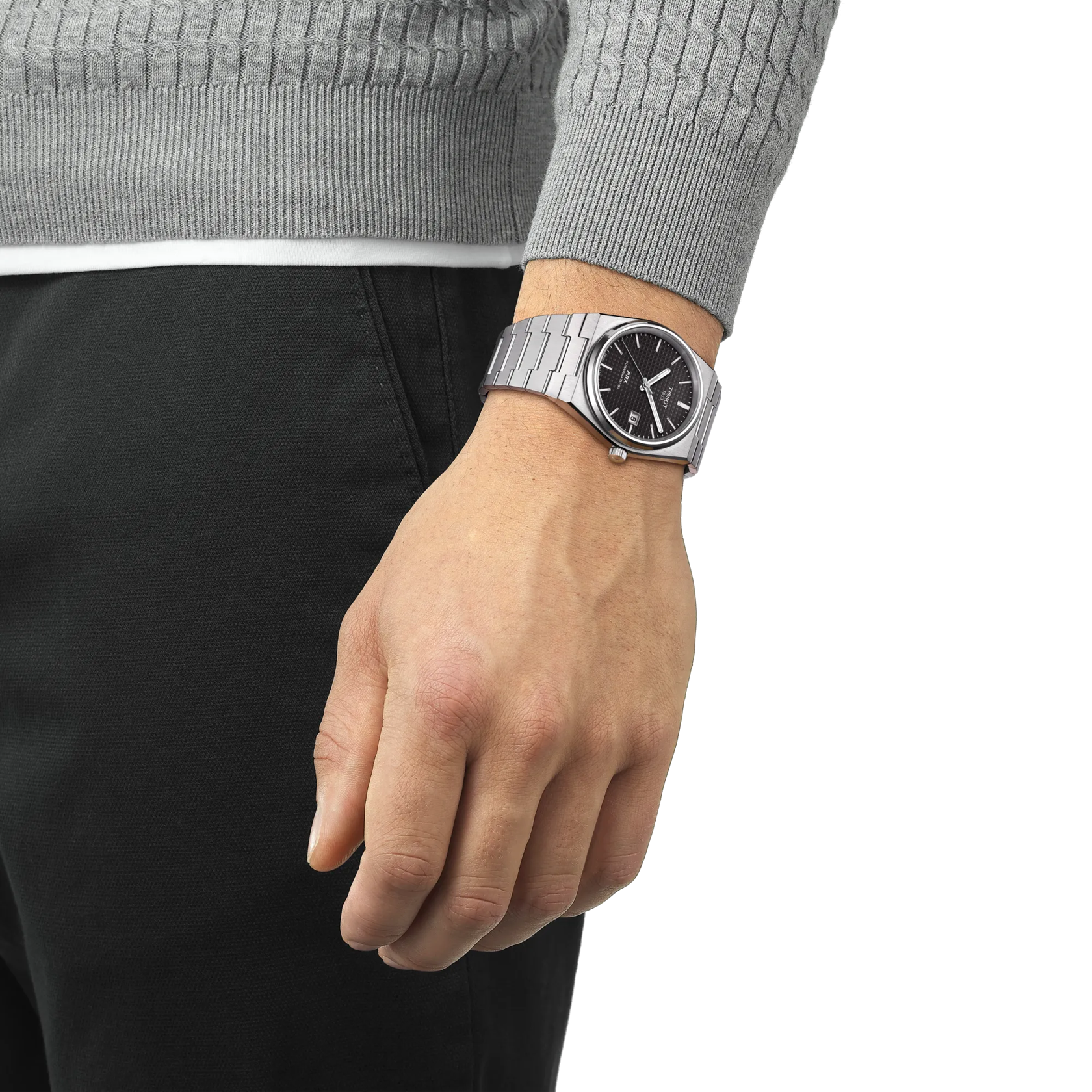 Simulation of the watch Tissot PRX 40mm on a wrist