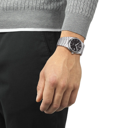 腕時計TISSOT PRX 40mm の手首シミュレーション