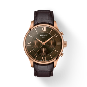 Vista frontal del reloj Tissot Chemin Des Tourelles 42mm con sombra