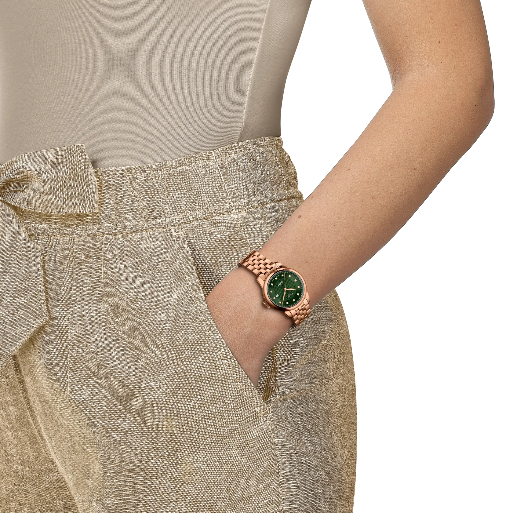 Simulation of the watch Tissot Le Locle 29mm on a wrist