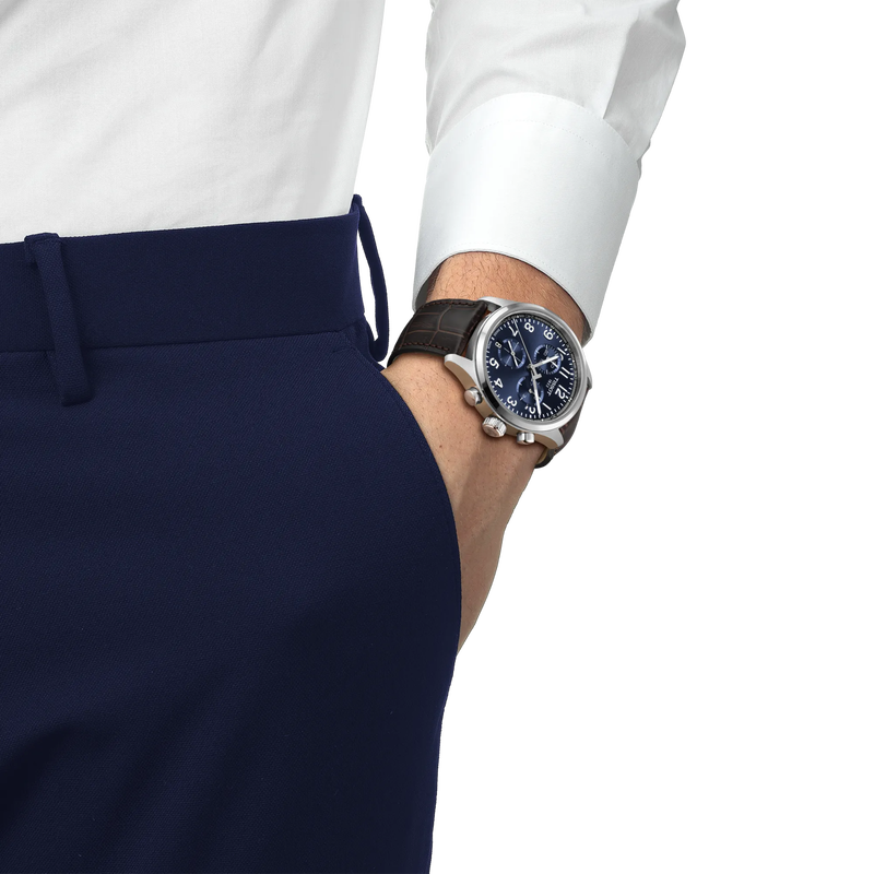 Simulation of the watch Tissot Chrono L 42mm on a wrist