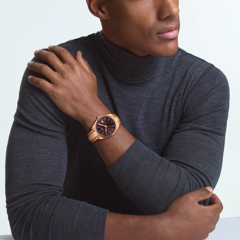 accessibility.product.images.watches.wrist_2