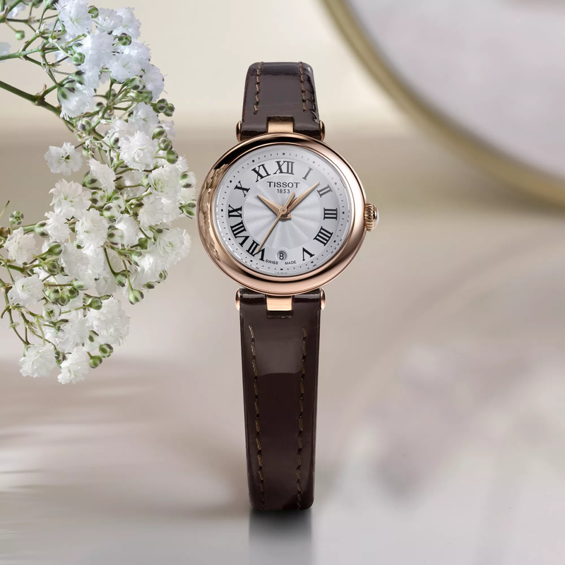 Tissot Bellissima 26mm montre sur fond color&eacute;
