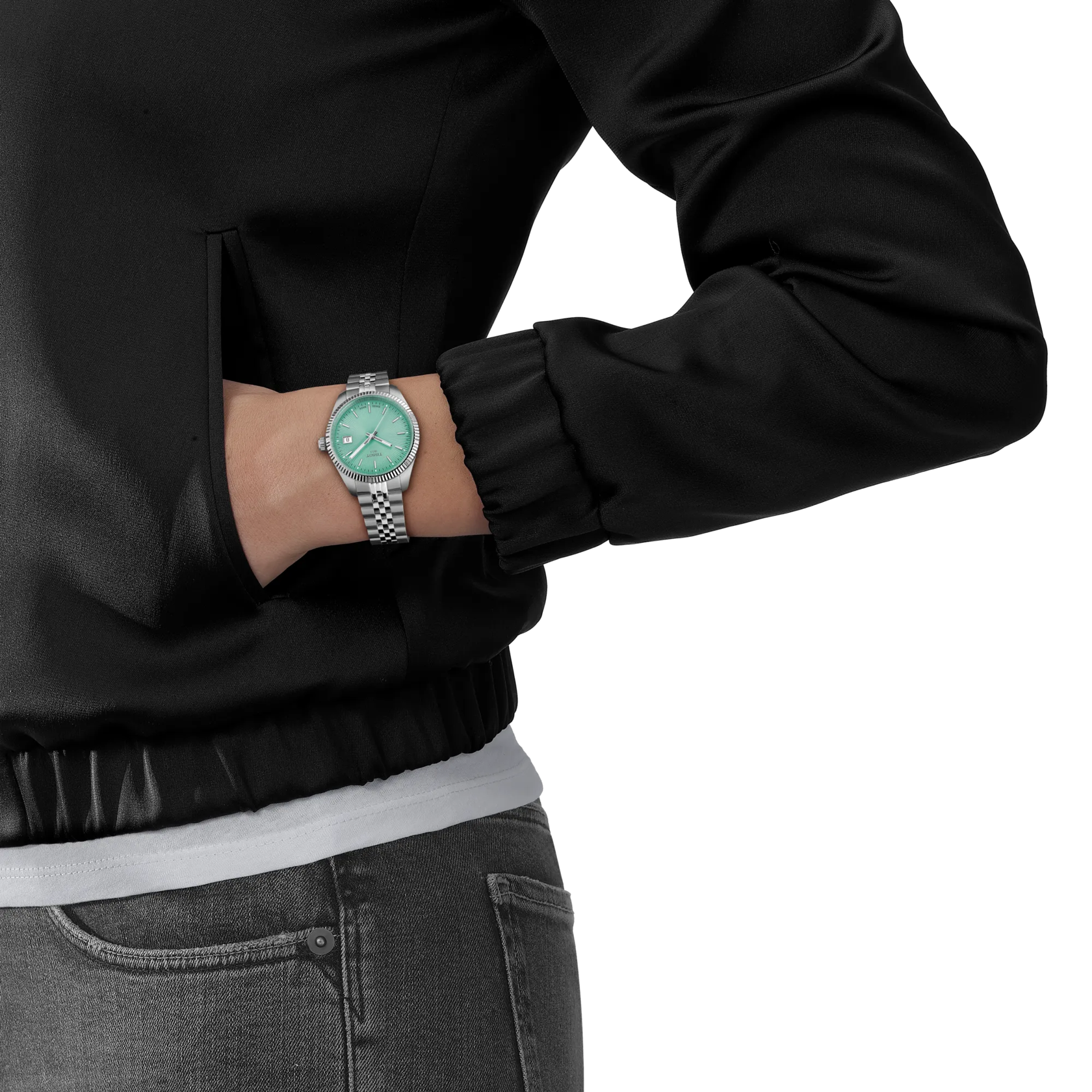 Simulation of the watch Tissot Ballade 34mm on a wrist