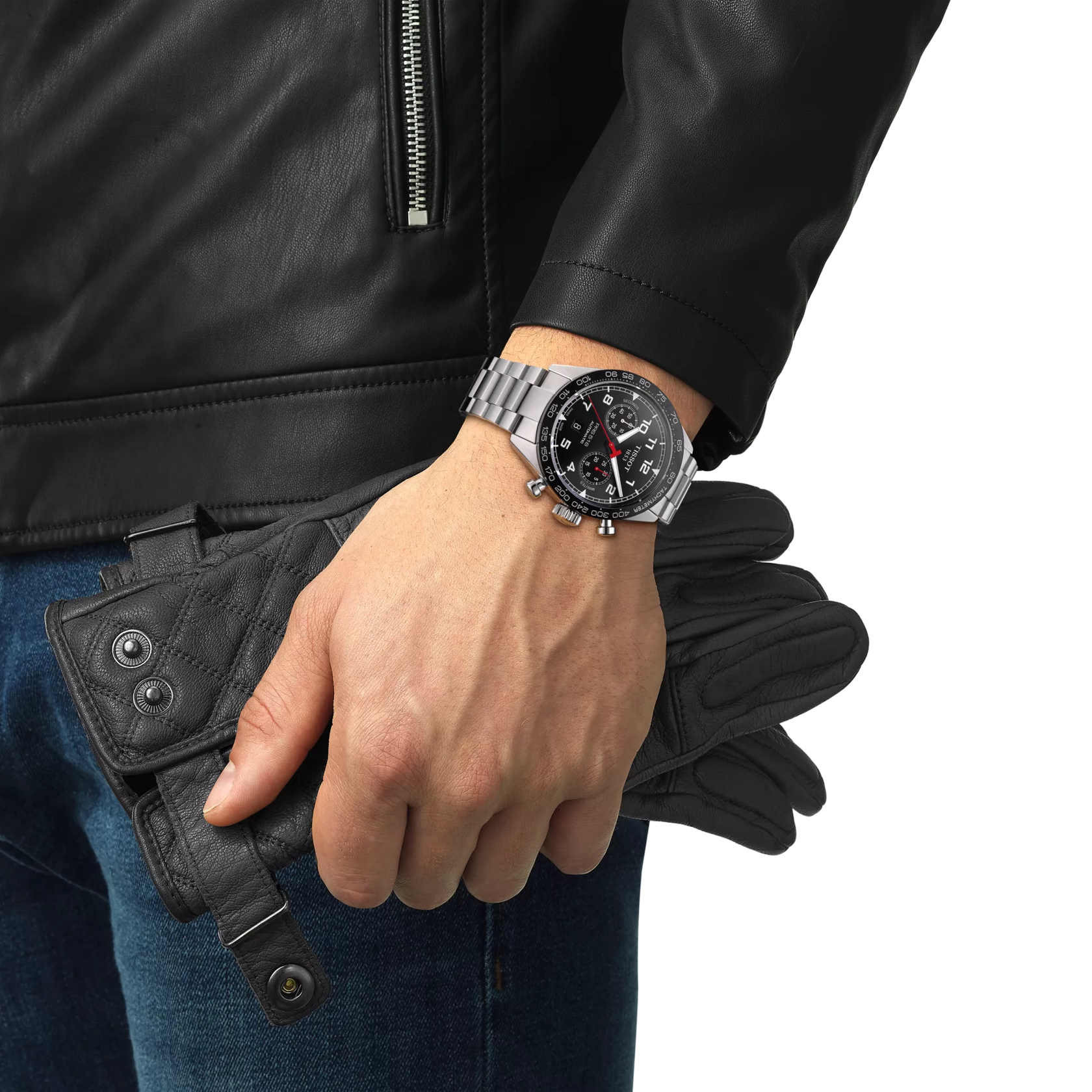 Simulation of the watch Tissot PRS 516 Automatic Chronograph on a wrist