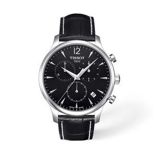 Vorderansicht der Uhr Tissot Tradition 42mm mit Schatten
