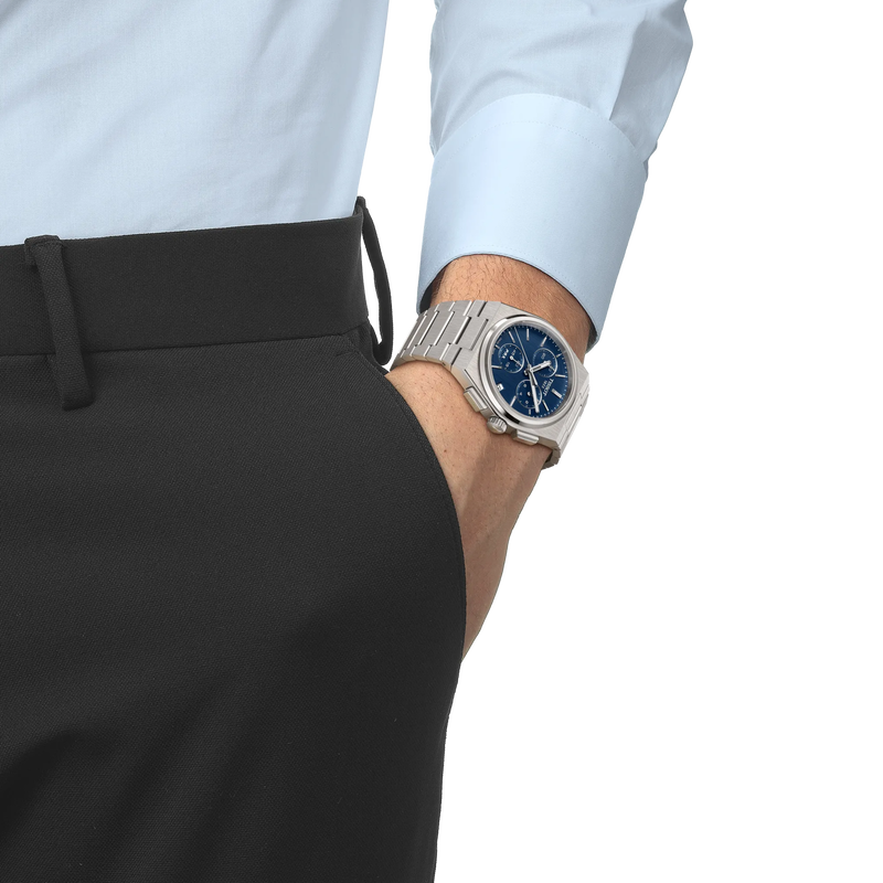 Simulation of the watch Tissot PRX 41mm on a wrist