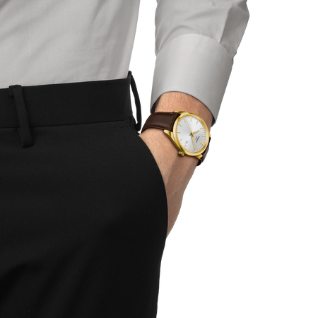 Simulazione dellorologio {0} su un polso
