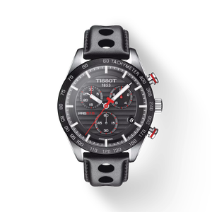 มุมมองด้านหน้าของนาฬิกา Tissot PRS 516 Chronograph พร้อมเงา