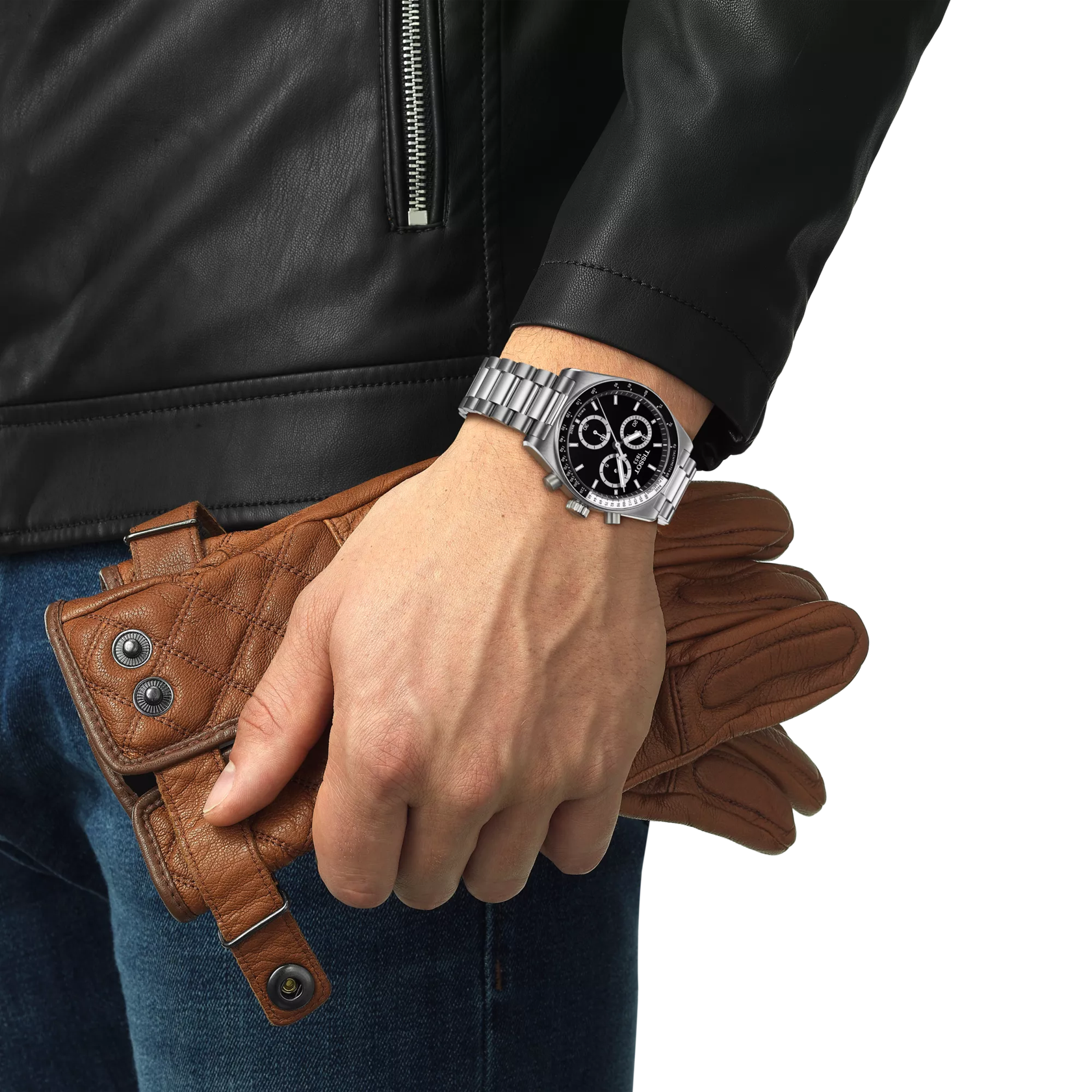 Simulation of the watch Tissot PR516 40mm on a wrist