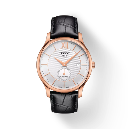 มุมมองด้านหน้าของนาฬิกา Tissot Tradition Automatic Small Second พร้อมเงา