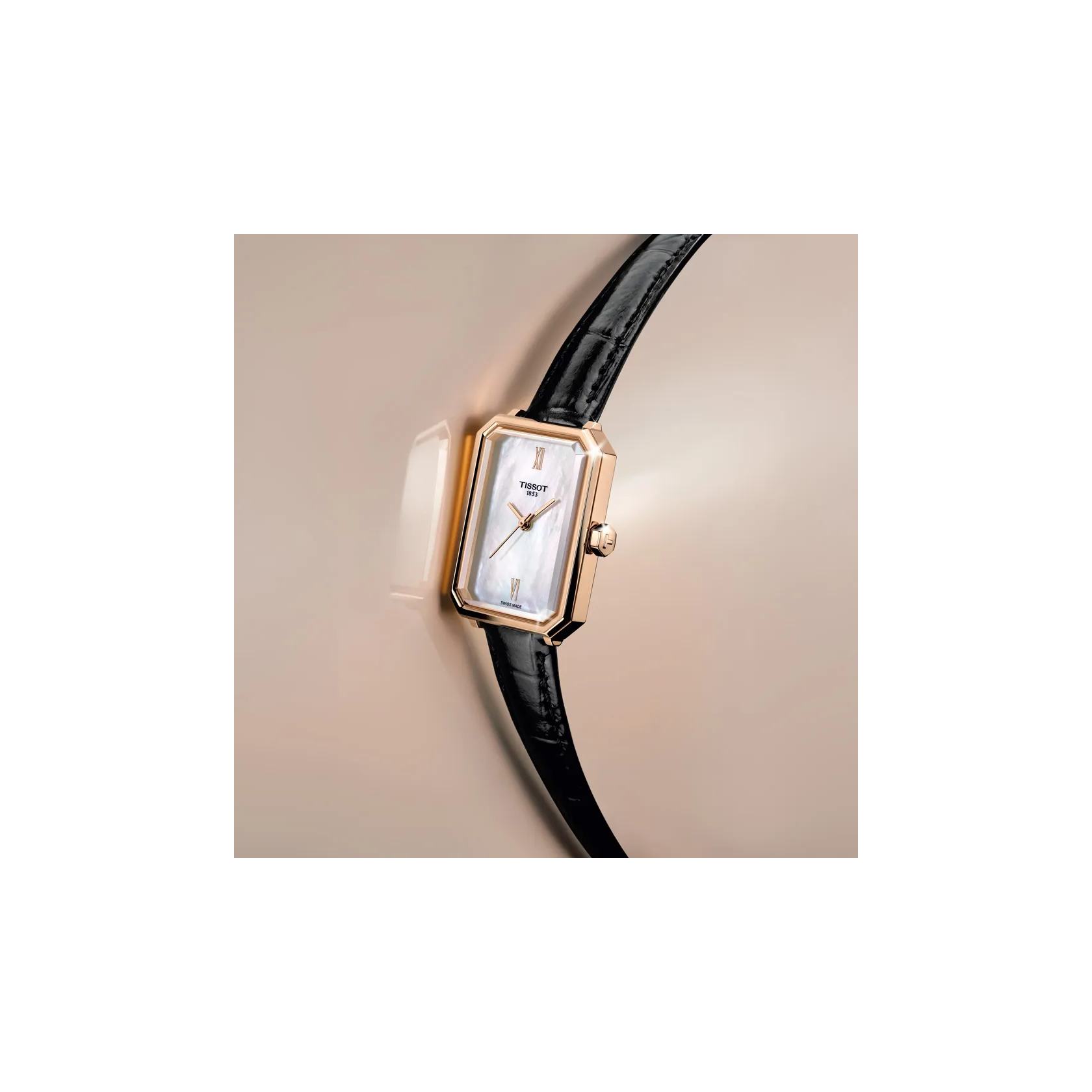 TISSOT SRV 30mm のカラー背景図