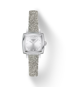 มุมมองด้านหน้าของนาฬิกา Tissot Lovely Square Festive Kit พร้อมเงา