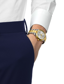 Simulation of the watch Tissot PR 100 40mm on a wrist