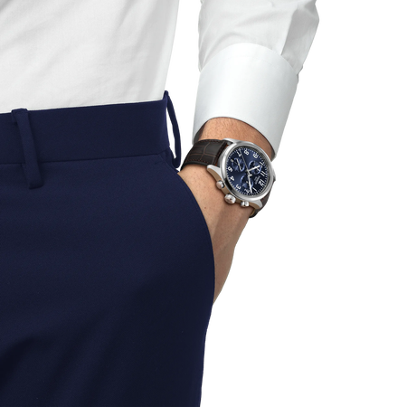 Simulation of the watch Tissot Chrono L 42mm on a wrist