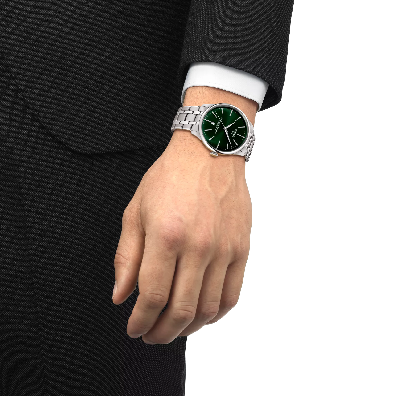 손목에 착용한 티쏘 슈망 데 뚜렐 파워매틱 80 42 mm 시계 시뮬레이션