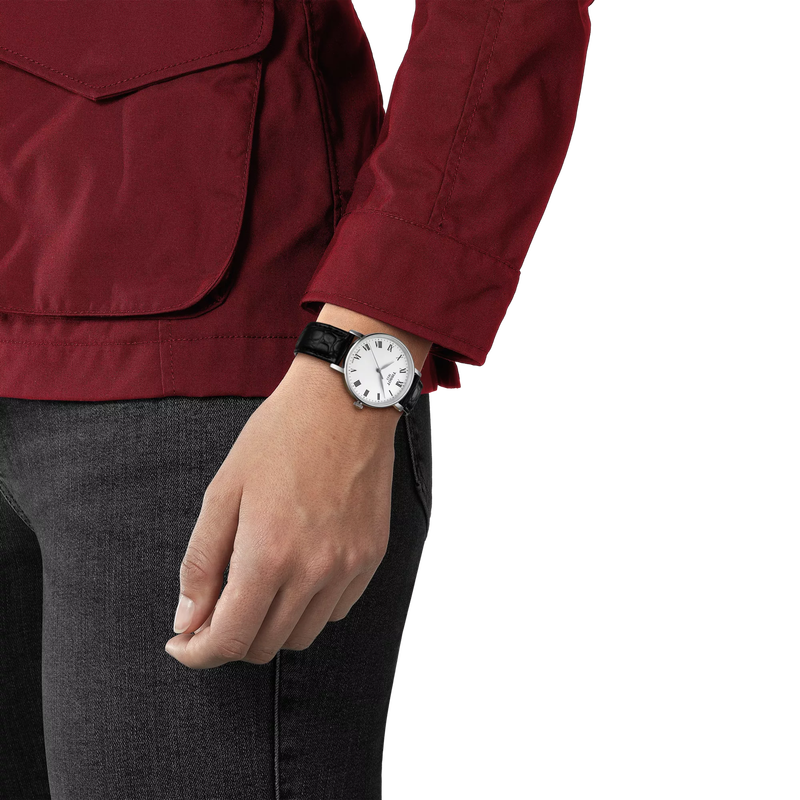 Simulation of the watch Tissot Everytime 34mm on a wrist