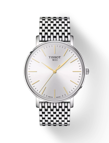 Vista frontal del reloj Tissot Everytime 40mm con sombra