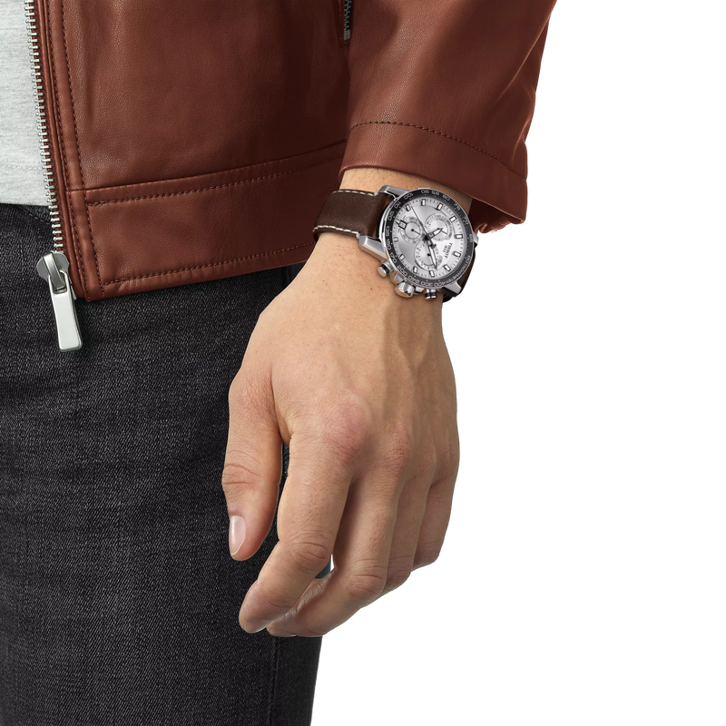 Simulation of the watch Tissot Supersport Chrono on a wrist