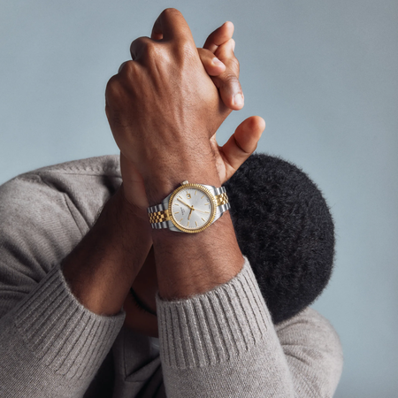 Simulation de la montre Tissot Ballade 40mm sur un poignet