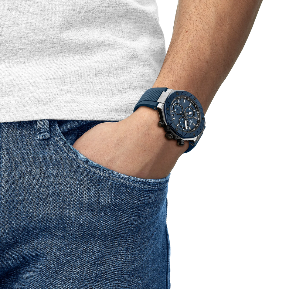 Darstellung der Uhr Tissot T-Race 45mm am Handgelenk
