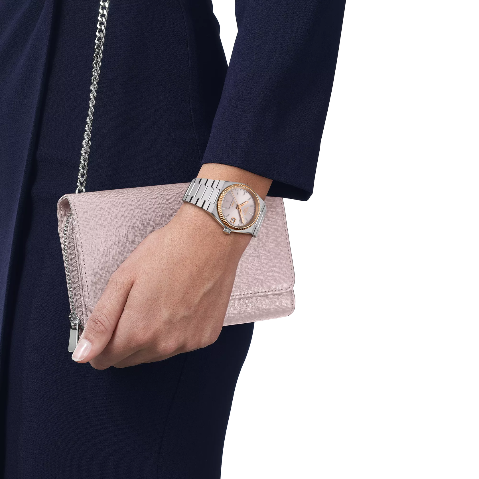 Simulation of the watch Tissot PRX Gold 35mm on a wrist