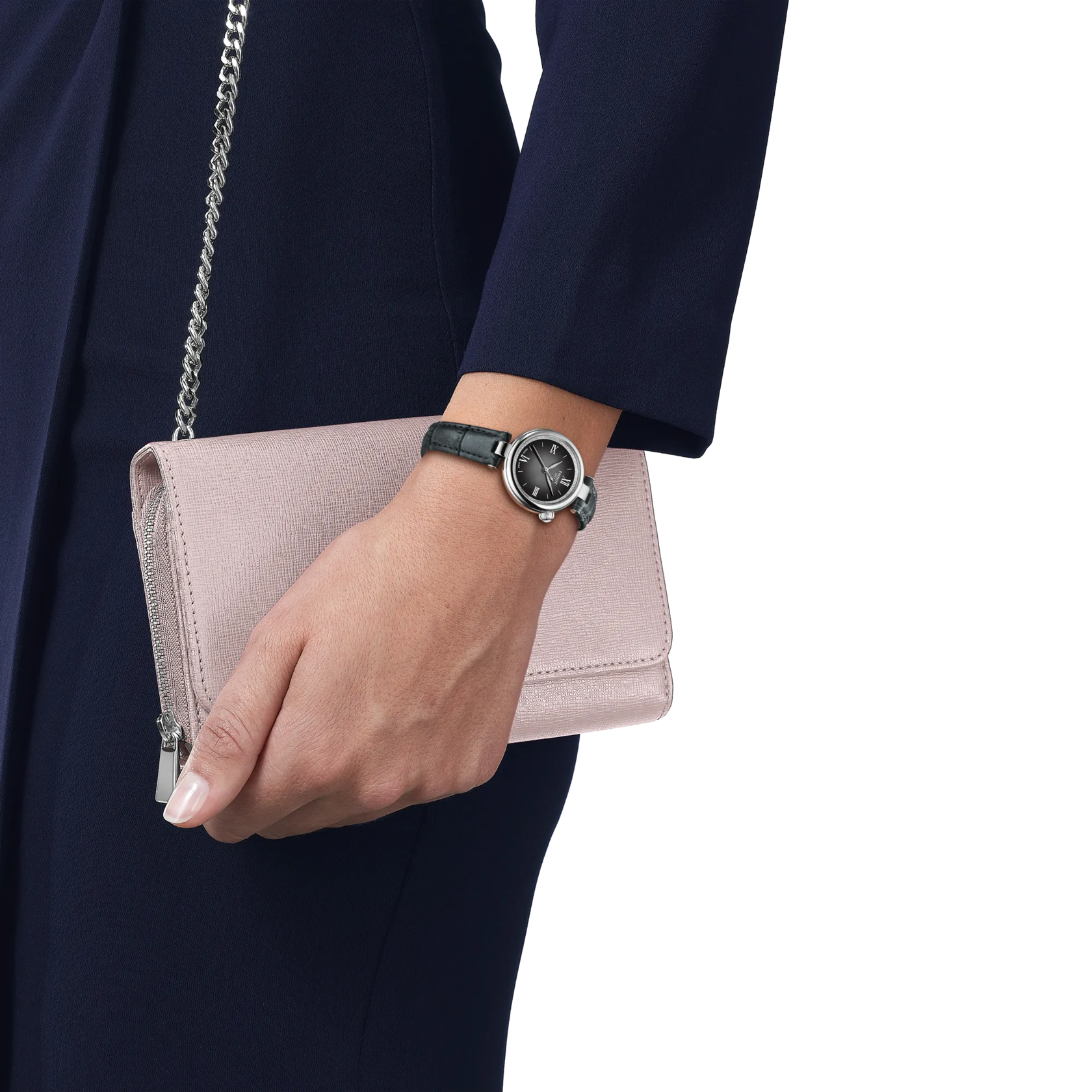 Simulation of the watch Tissot Desir 28mm on a wrist