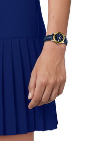 Simulation of the watch Tissot T-My Lady Gold 29mm on a wrist