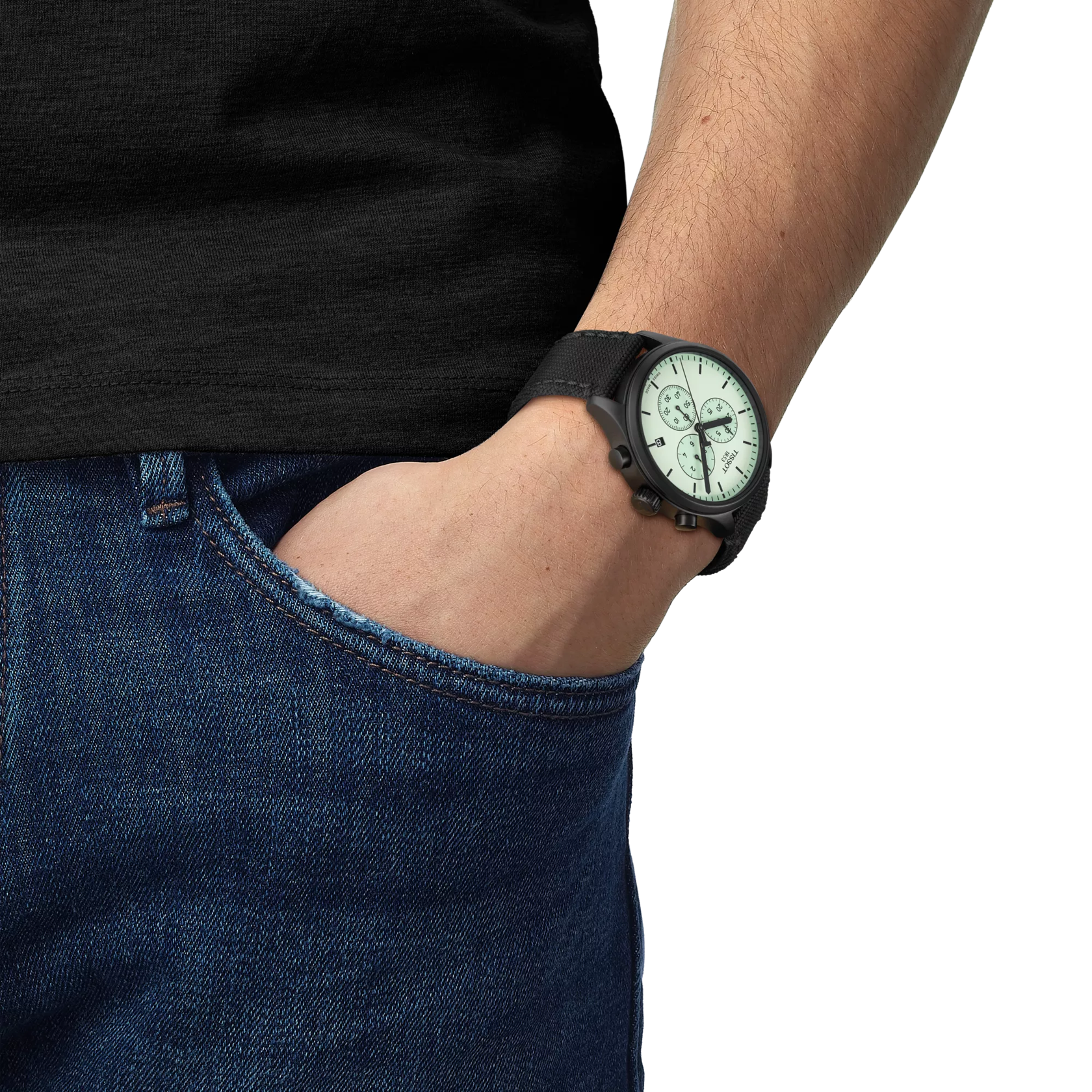 Simulation of the watch Tissot Chrono XL on a wrist