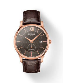Vue de face de la montre Tissot Tradition Automatic Small Second avec ombre