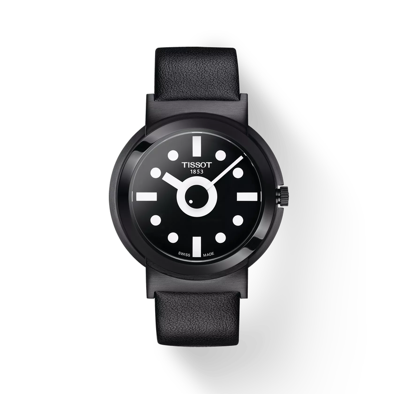มุมมองด้านหน้าของนาฬิกา Tissot Heritage Memphis Gent พร้อมเงา