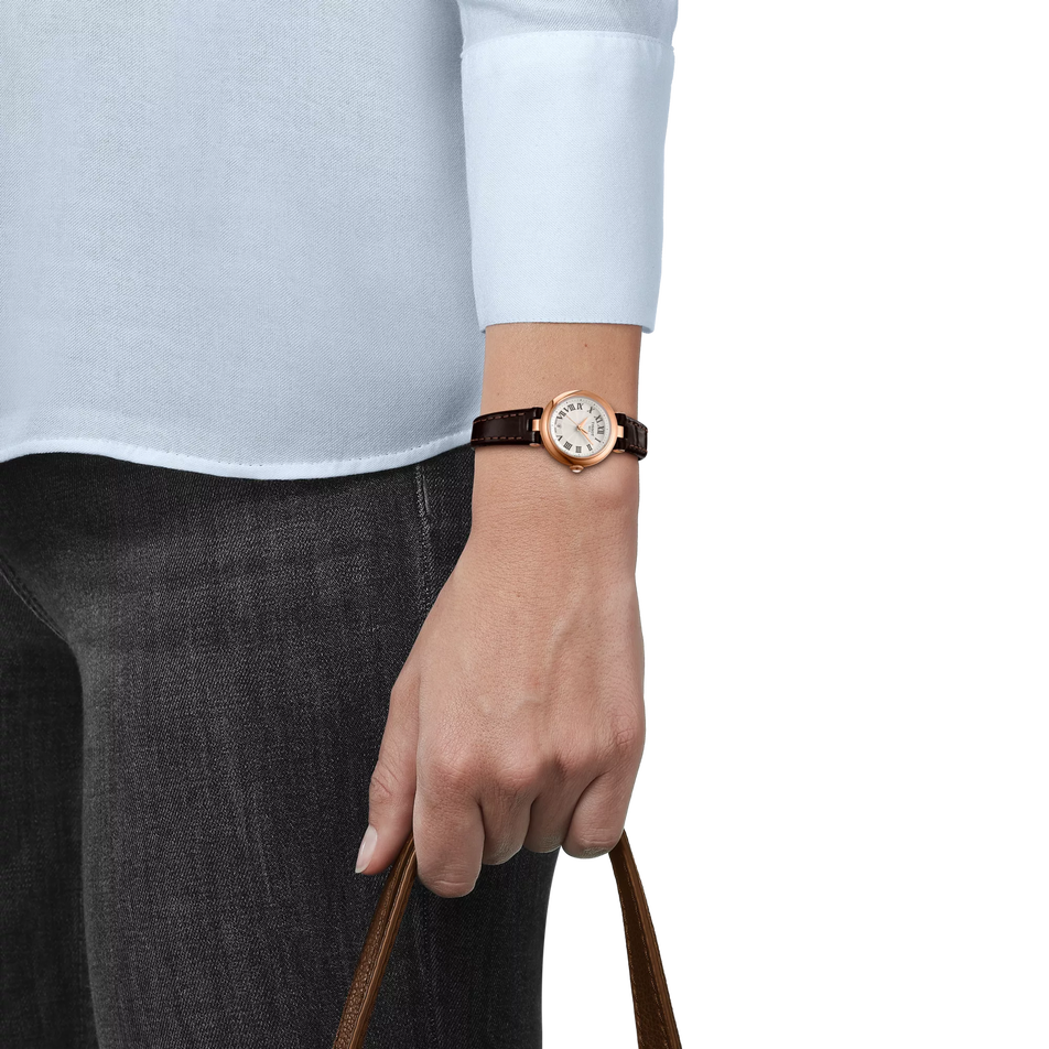 Darstellung der Uhr Tissot Bellissima 26mm am Handgelenk