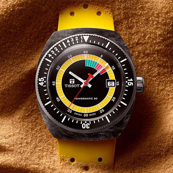 Cadran sid&eacute;ral cach&eacute; dans le sable